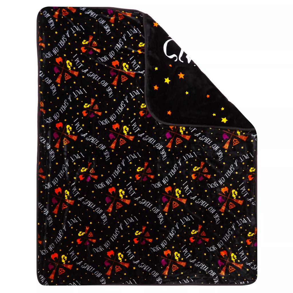 Makes Me Sick Fleece Blanket - Hocus Pocus